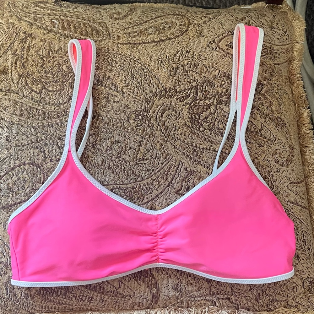 Aerie neon pink bikini top 👙